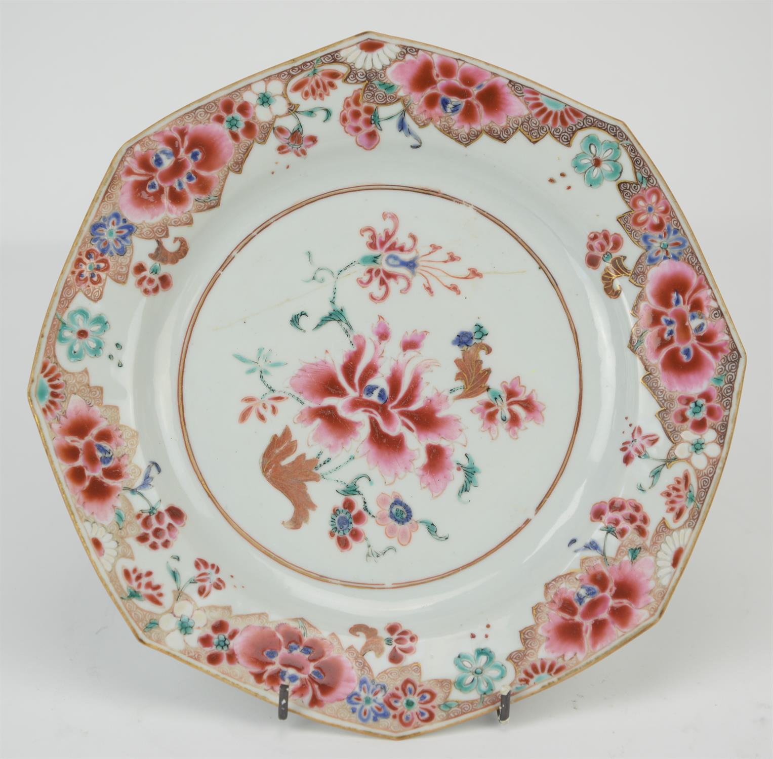 Eight famille rose dishes; each one decorated with floral designs and about 22.5 cm diameter, - Image 6 of 28