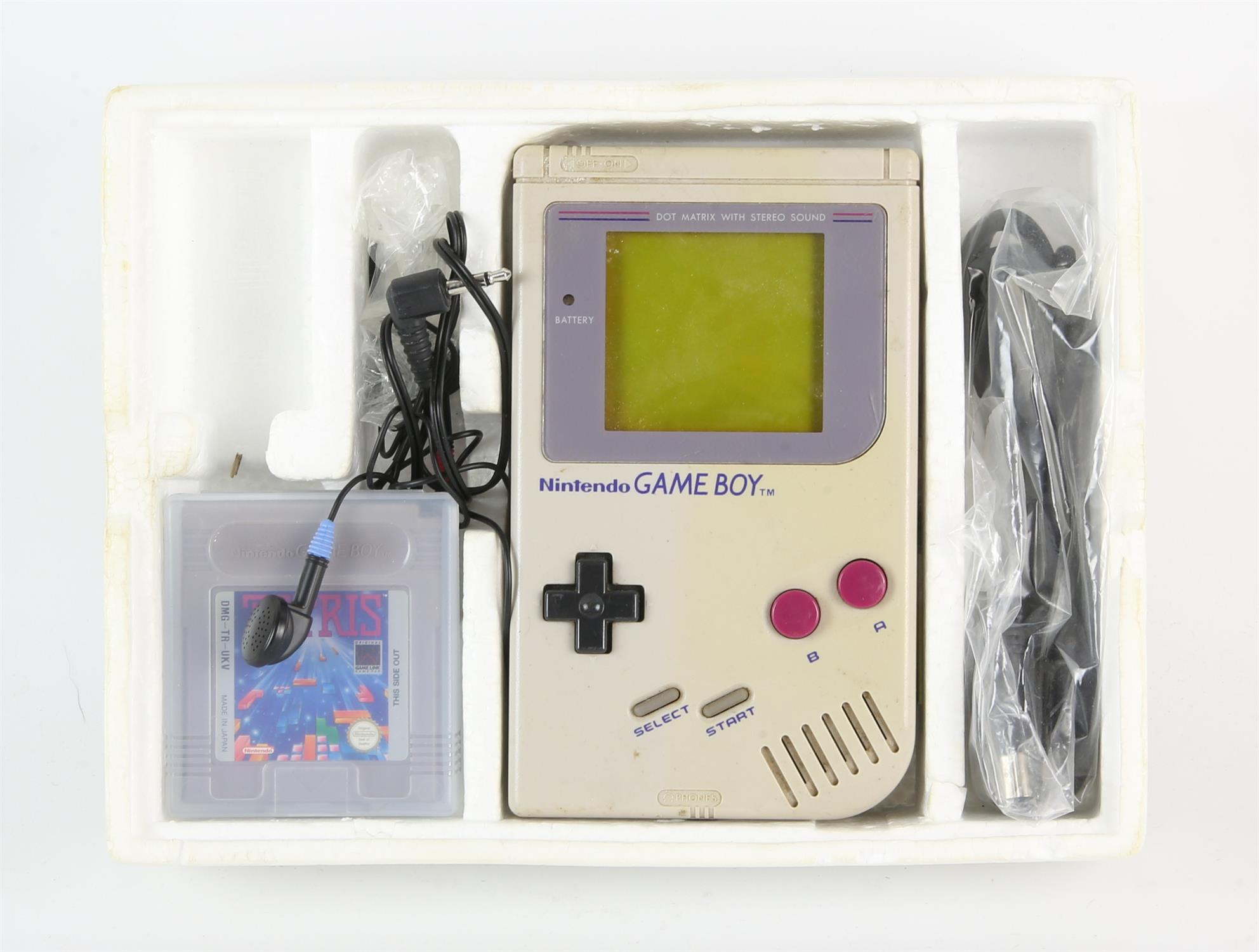 Nintendo Game Boy Console with Tetris cartridge (boxed) + Rechargeable Battery Pack - Image 2 of 2