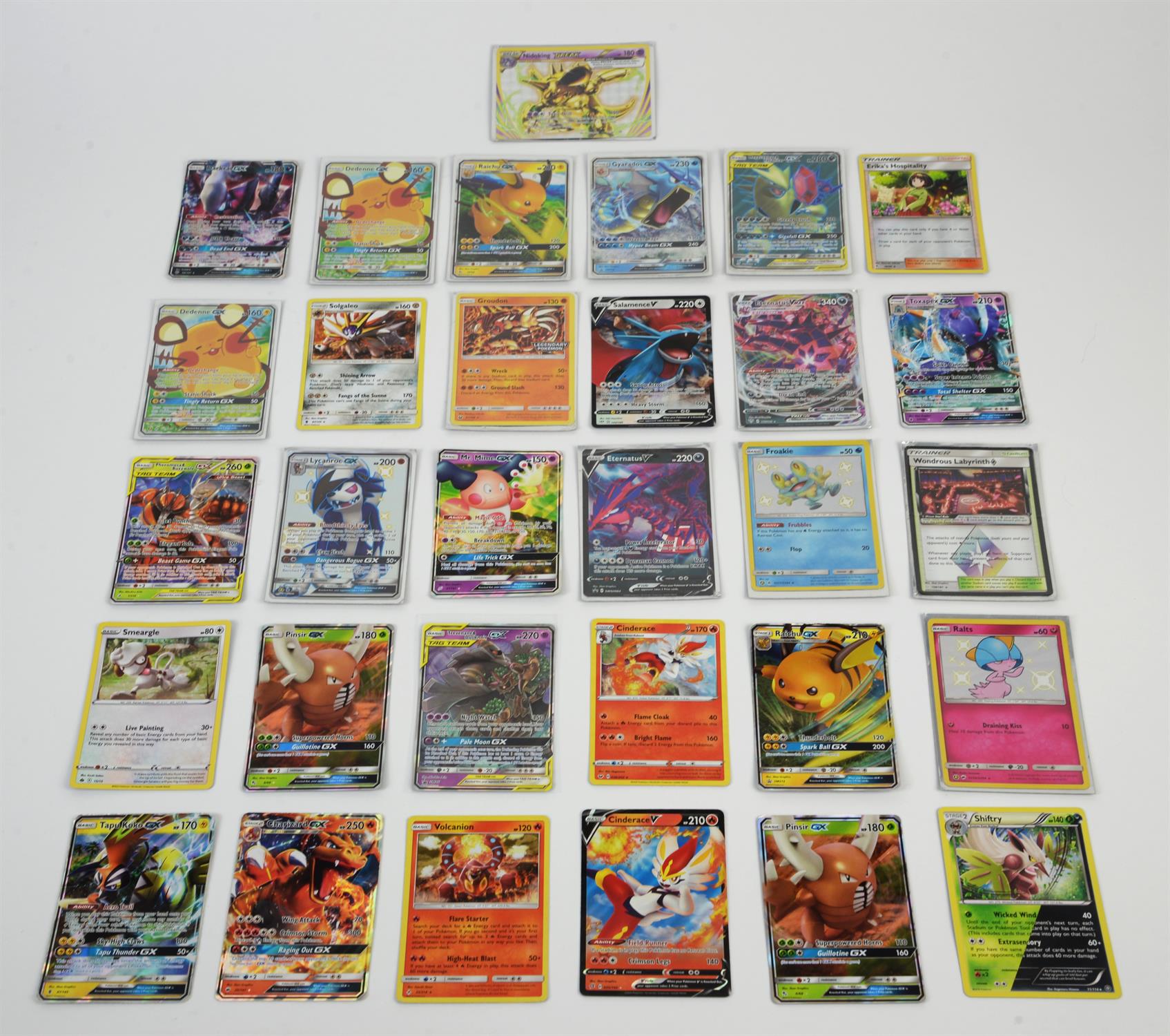 Pokemon TCG: Pokemon Card Bundle. Includes 2 Graded Cards, Two Jumbo Cards, Three Pokemon Match - Image 4 of 5