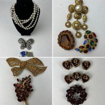 A good collection of ten pieces of 1980s quality costume jewellery including seven large chunky