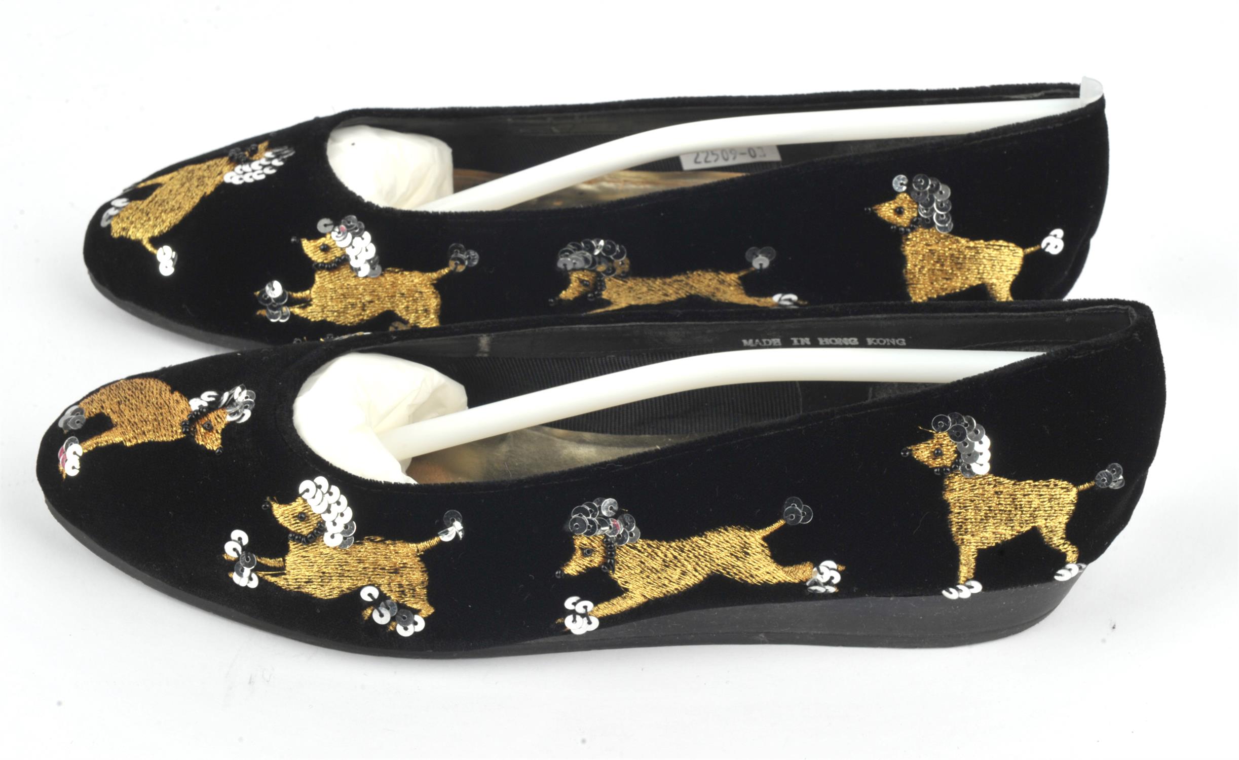 FRANKIE & BABY, BEVERLY FELDMAN (Russell & Bromley) black velvet flat ballet pumps with gold and - Image 3 of 5