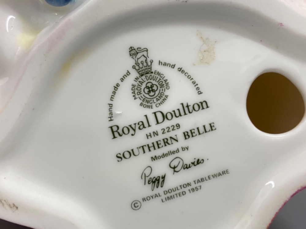 Total of 3 Royal Doulton figures, including HN2021 Blithe morning, HN2229 Southern Belle and - Image 3 of 4