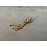 9ct Yellow Gold Tassel Charm - Weighing 2.75 grams - Measuring 4.5cm in length