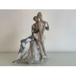 Lladro Idyl 1017 ’Harlequin and ballerina’ in good condition and original box