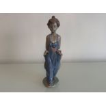 Lladro 7650 ‘Pocket full of wishes’ in good condition and original box