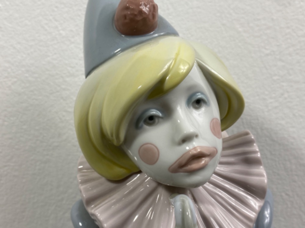 Lladro figure 5586 Sad Note good condition, height 20cm - Image 2 of 4