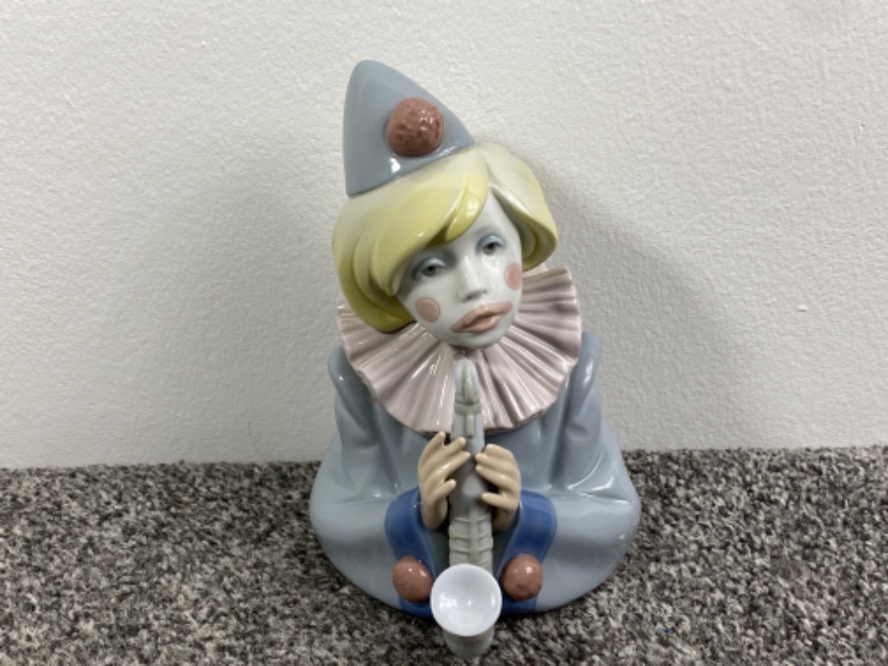 Lladro figure 5586 Sad Note good condition, height 20cm