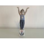 Lladro 5871 ‘Olympic champion’ in good condition and original box