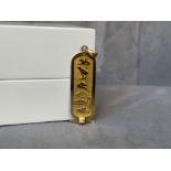 An unusual 18ct yellow Gold Egyptian cartouche pendant weighing 3.9 grams