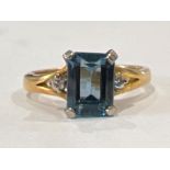 Ladies 18ct gold sapphire and diamond ring, size L (3.97g)
