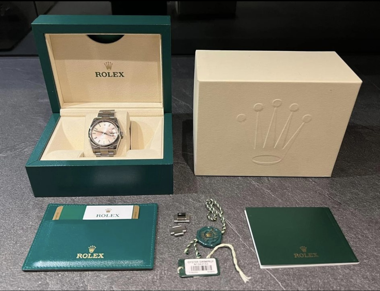 Rolex 36mm Datejust 116200 Pink Baton Dial Wristwatch Accompanies with Box and Papers - Bild 3 aus 3