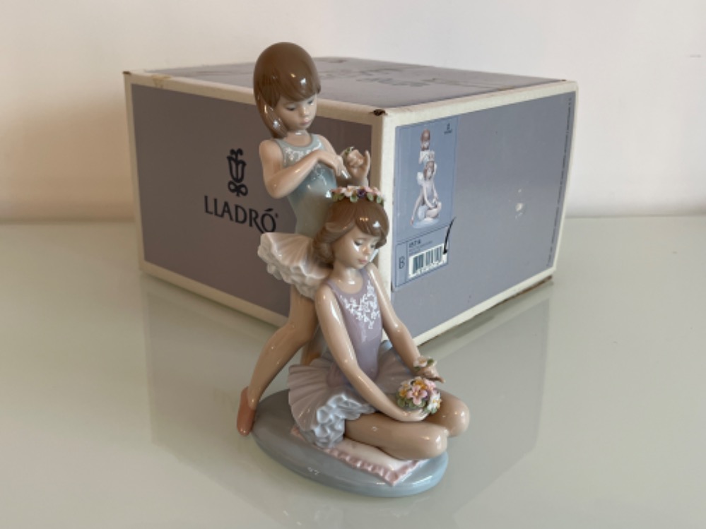 Lladro 5714 ‘First Ballet’ in good condition and original box
