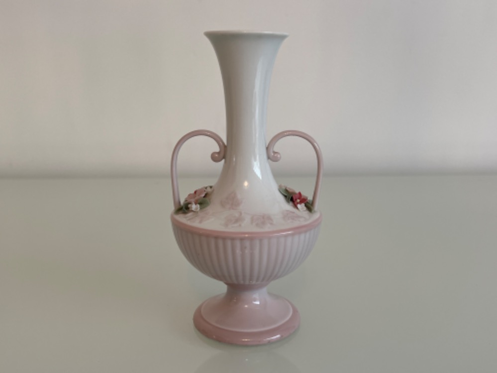 Lladro 6059 ‘Prelude vase’ in good condition and original box - Image 2 of 3