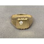 18ct Yellow Gold & Diamond Signet Ring - Weighing 3.26 grams - Size N