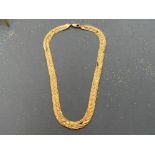 Well presented 9ct gold Indian style two tone necklace 40cms (20.5g)