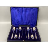 A anyique sterling silver 925 hallmarked Sheffield 1915 spoon set in original box, weight 61 grams