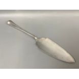 A silver cake slice in good condition hallmarked Sheffield 1927, weight 110 grams