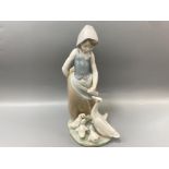 Lladro 1277 ‘Snails for the ducks’ by J. Huerta in good condition