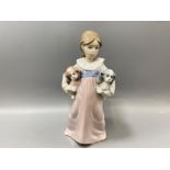 Lladro 6419 ‘Arms full of love’ in good condition