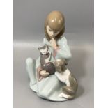 Lladro 5640 Cat Nap in good condition