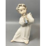 Lladro 4540 Angel Playing the Flute in good condition