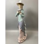 Lladro 5000 Girl Reading in good condition