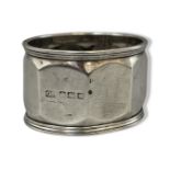 Antique silver, hallmarked Sheffield 1915, napkin ring, weighing 35.31 grams