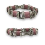 Very substantial silver and agate bracelet, weighing 78.42 grams