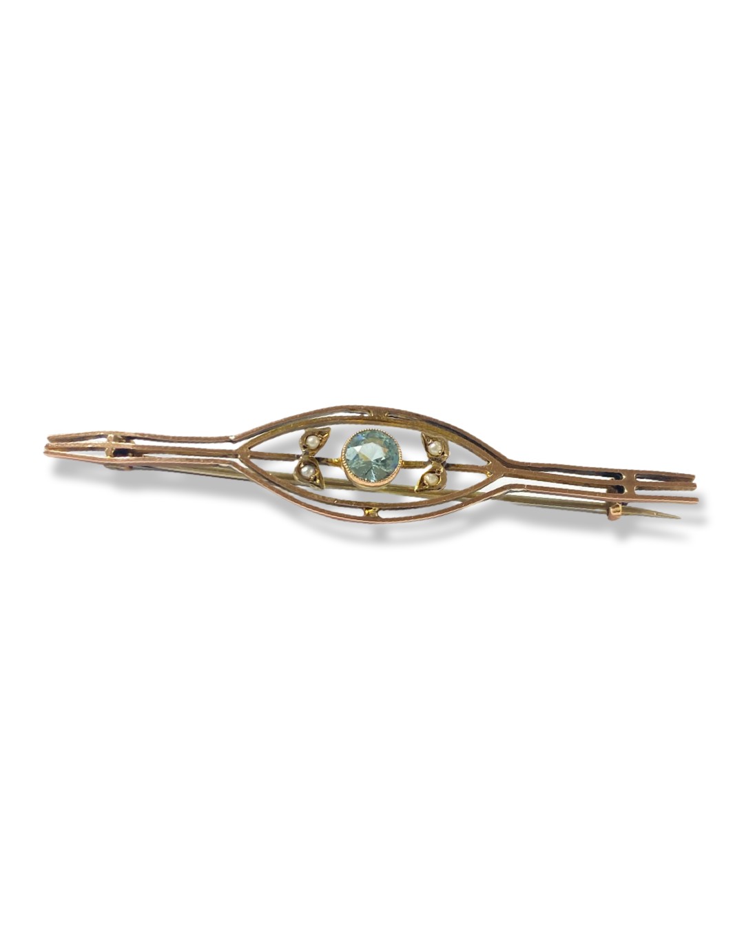 9ct yellow gold fancy design Aquamarine and seed pearl brooch weighing 2.95 grams and measuring 6.