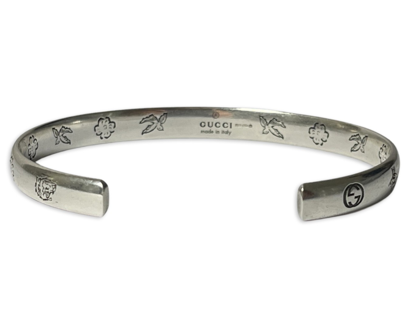 Gucci Silver 'Love Is Blind' Bangle weighing 13.4 grams - Image 2 of 5