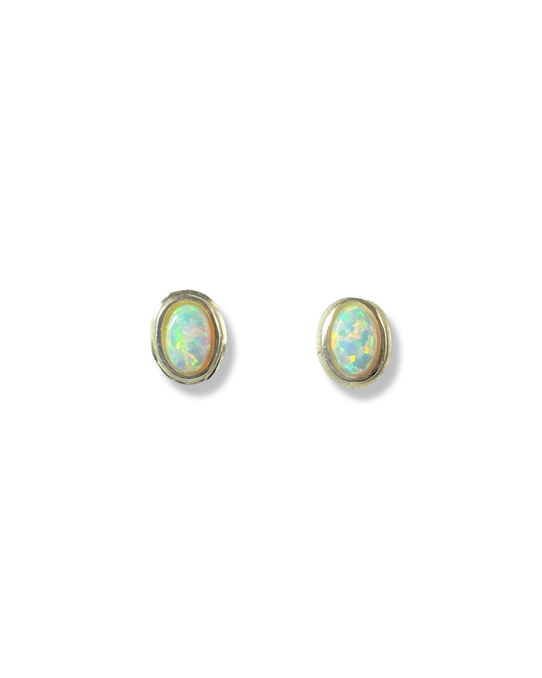 Pair of oval cut opal earrings set in silver mount weighing 0.91 grams - Image 2 of 2