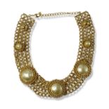 Butler And Wilson pearl & gold tone statement collar necklace weighing 248 grams measuring 49cm in