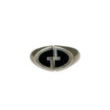 Gucci Double G Silver & Oynx Split Ring weighing 15.49 grams size S