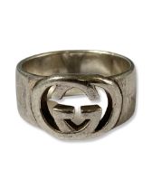 Gucci Silver Logo Ring weighing 8.47 grams size Q
