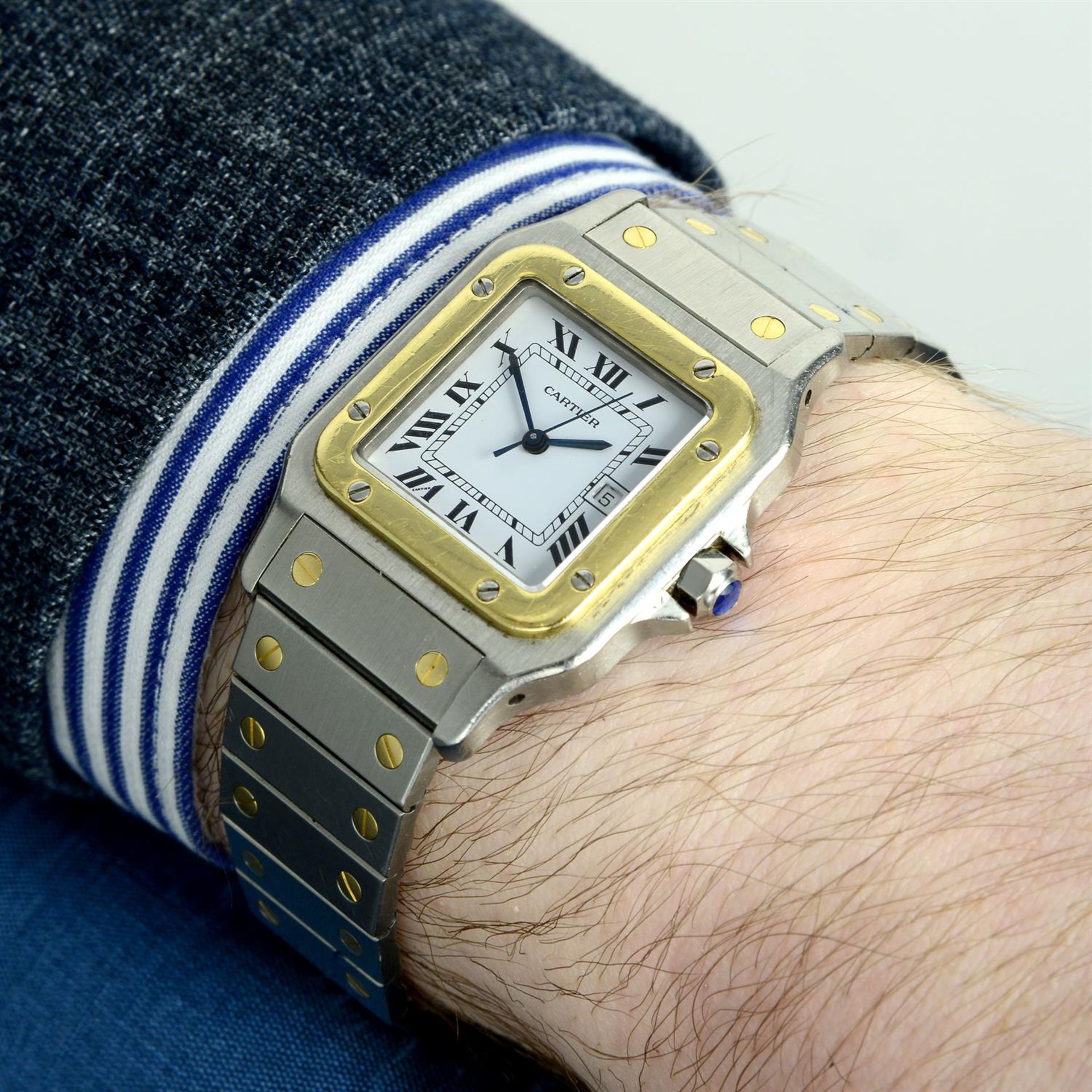 CARTIER - a bi-metal Santos Galbée bracelet watch, 30x30mm - Image 5 of 6