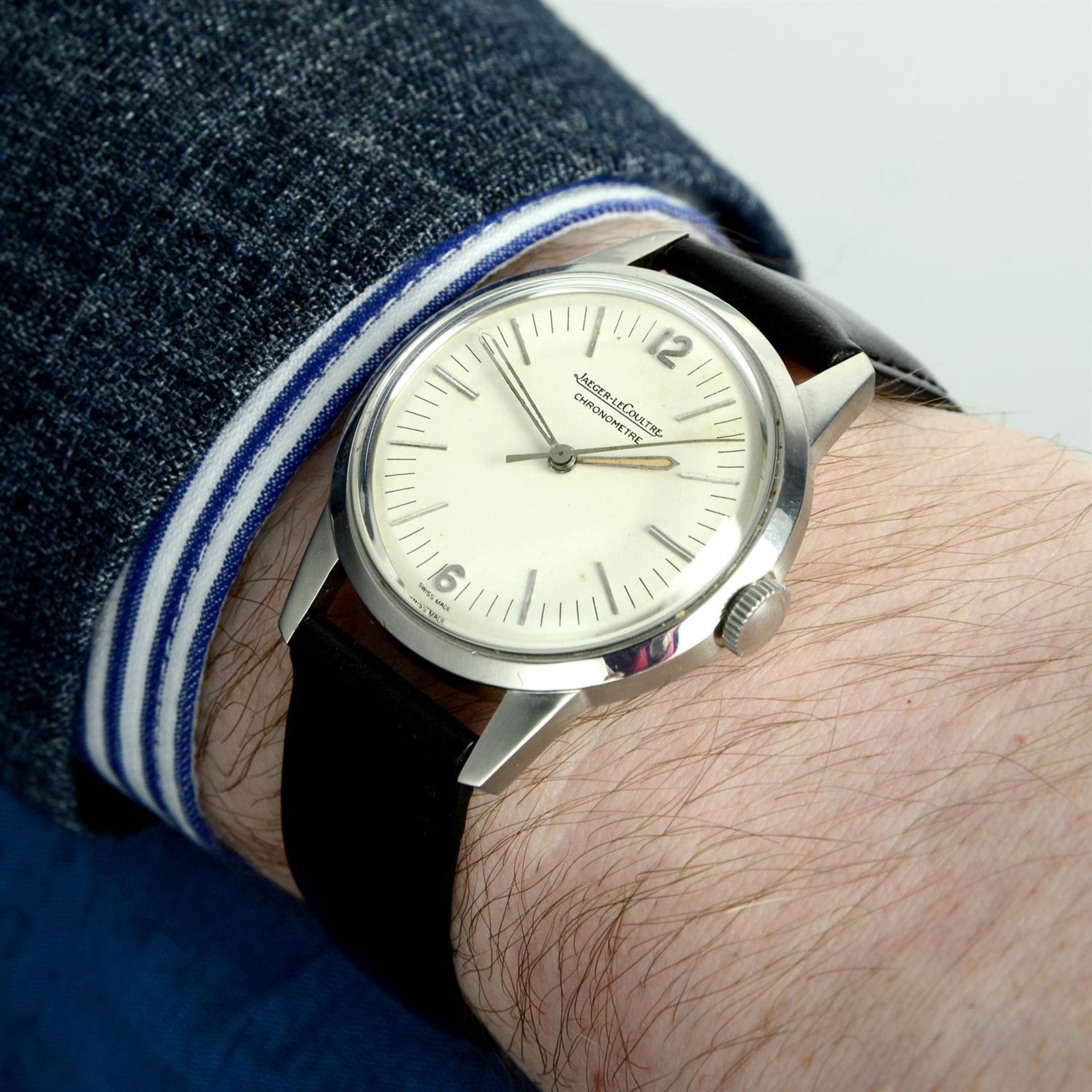 JAEGER-LECOULTRE - a stainless steel Geophysic wrist watch, 35mm. - Image 5 of 5