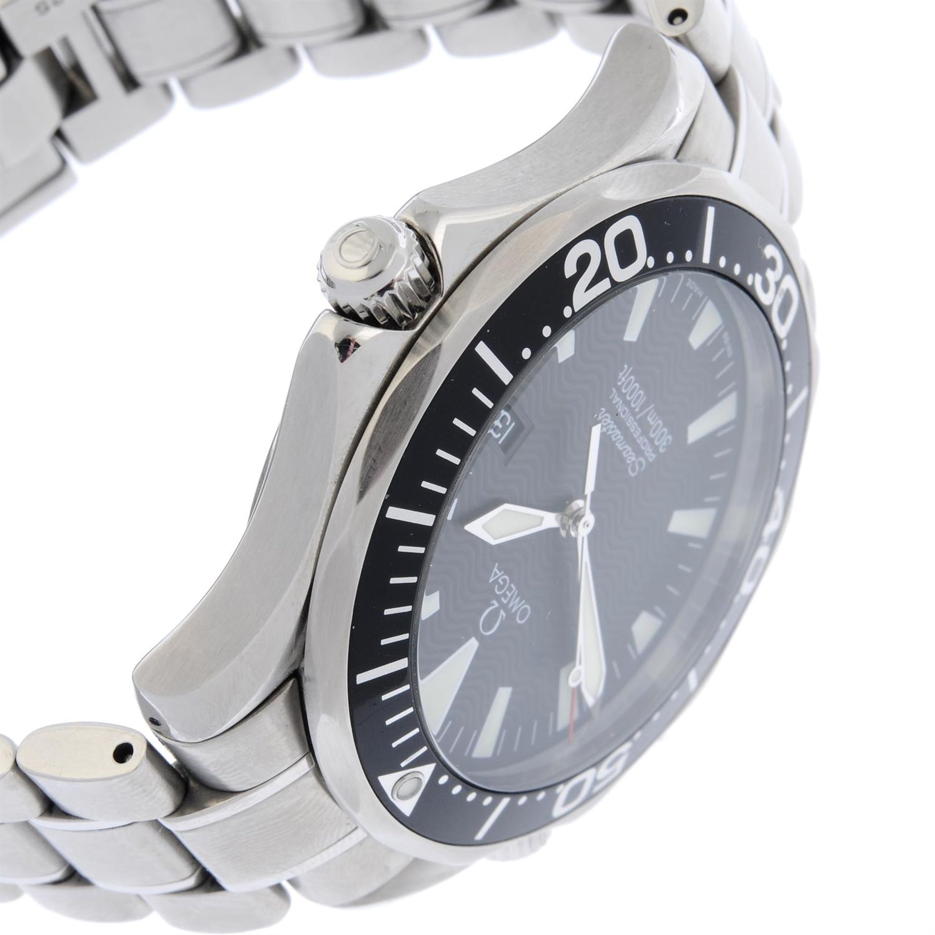 OMEGA - a stainless steel Seamaster bracelet watch, 41mm. - Image 3 of 5