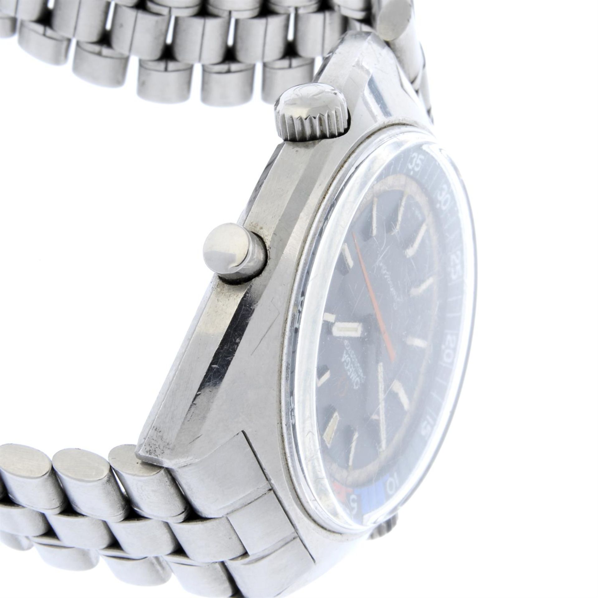 OMEGA - a stainless steel Seamaster Chronostop bracelet watch, 41mm. - Image 3 of 6