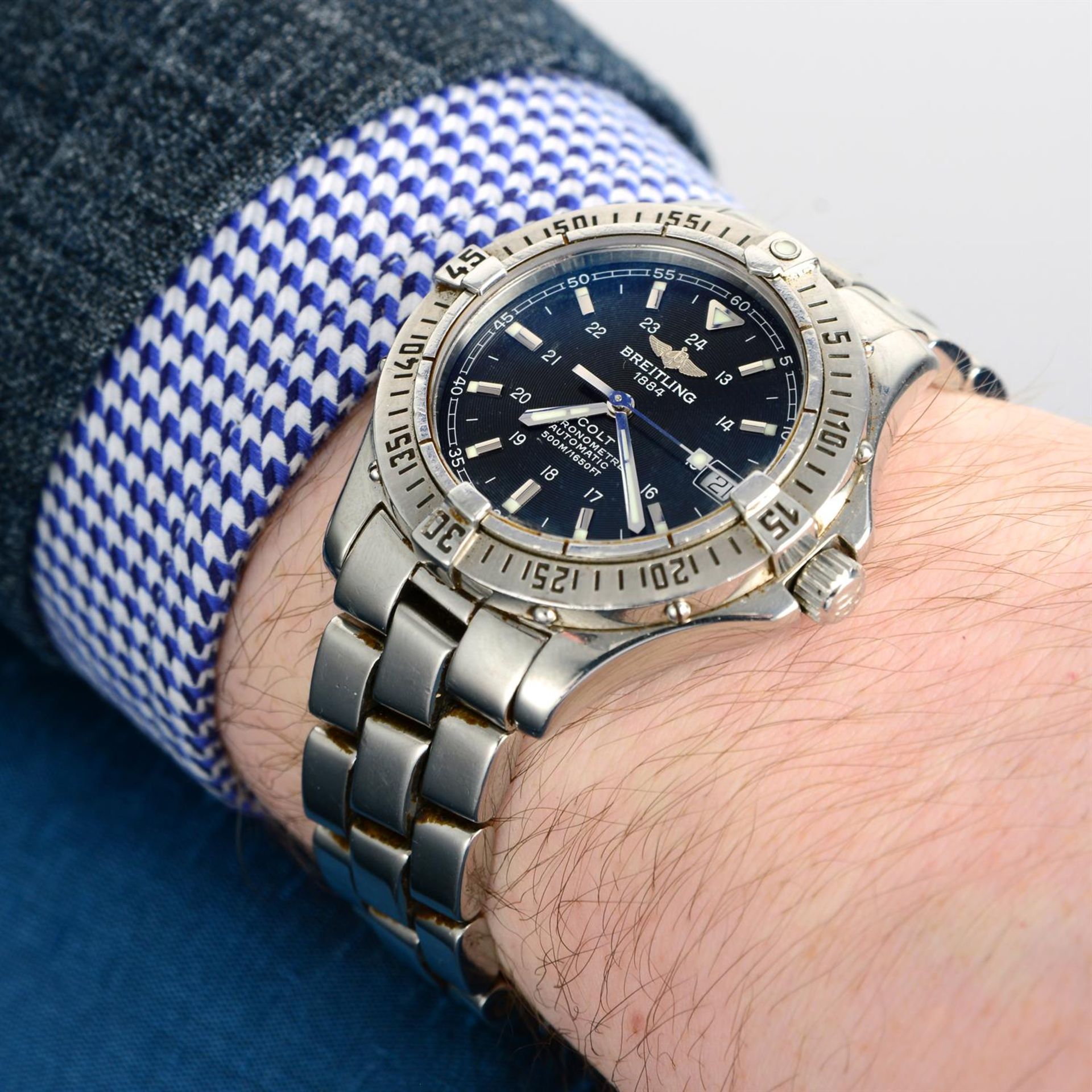 BREITLING - a stainless steel Colt bracelet watch, 38mm. - Image 5 of 5