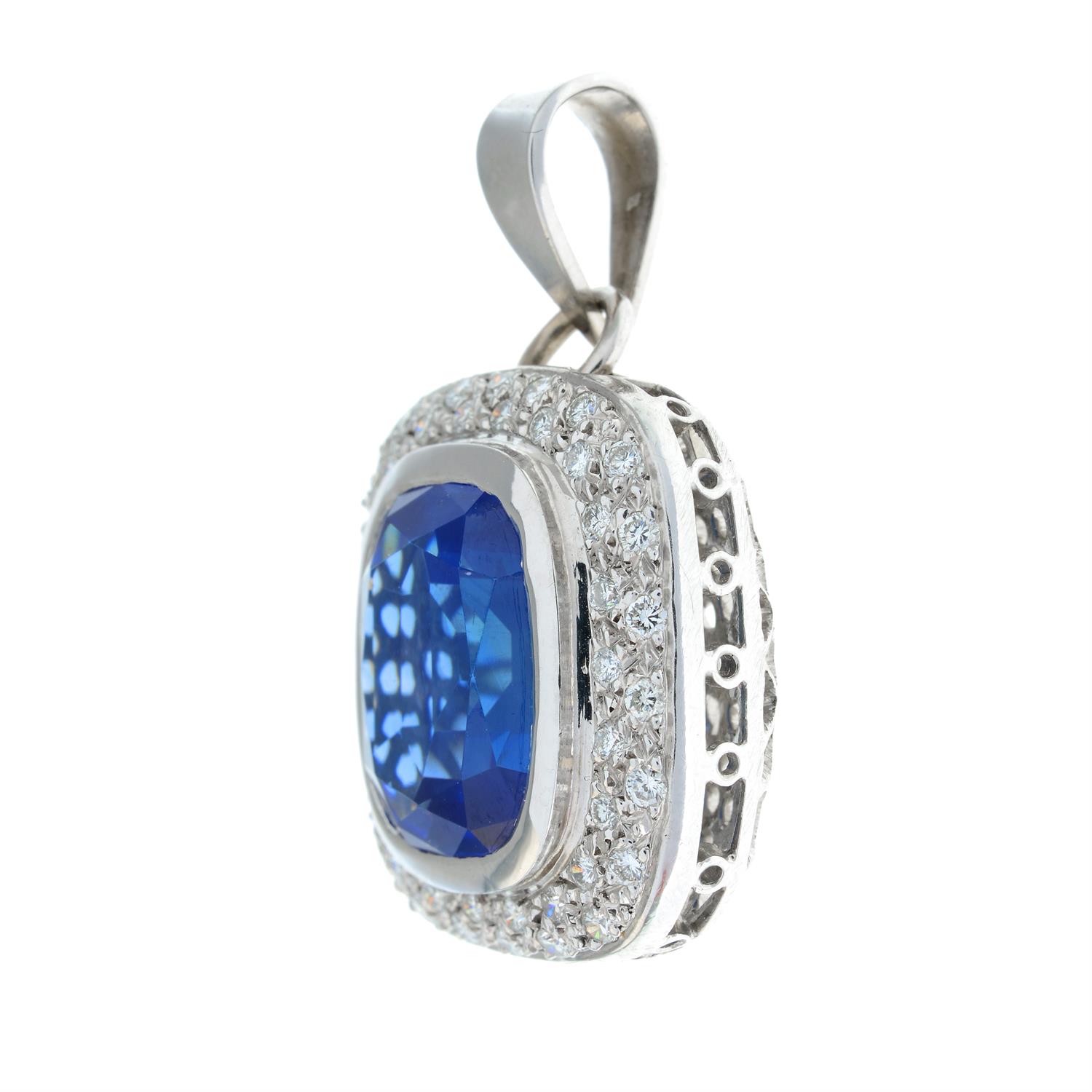 A Sri Lankan sapphire and pavé-set diamond pendant. - Image 4 of 5