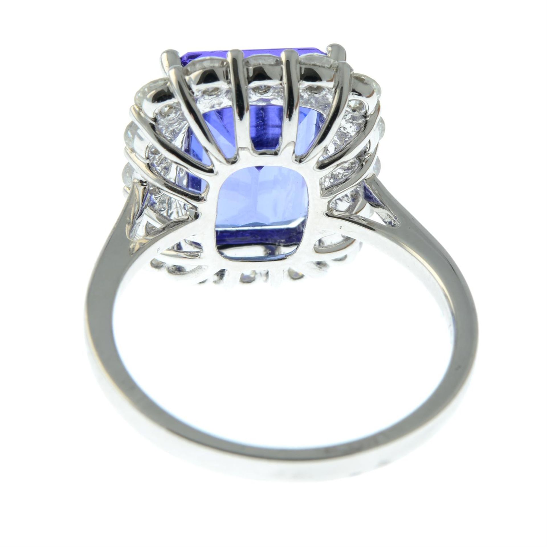 An 18ct gold tanzanite and brilliant-cut diamond cluster ring. - Image 4 of 5