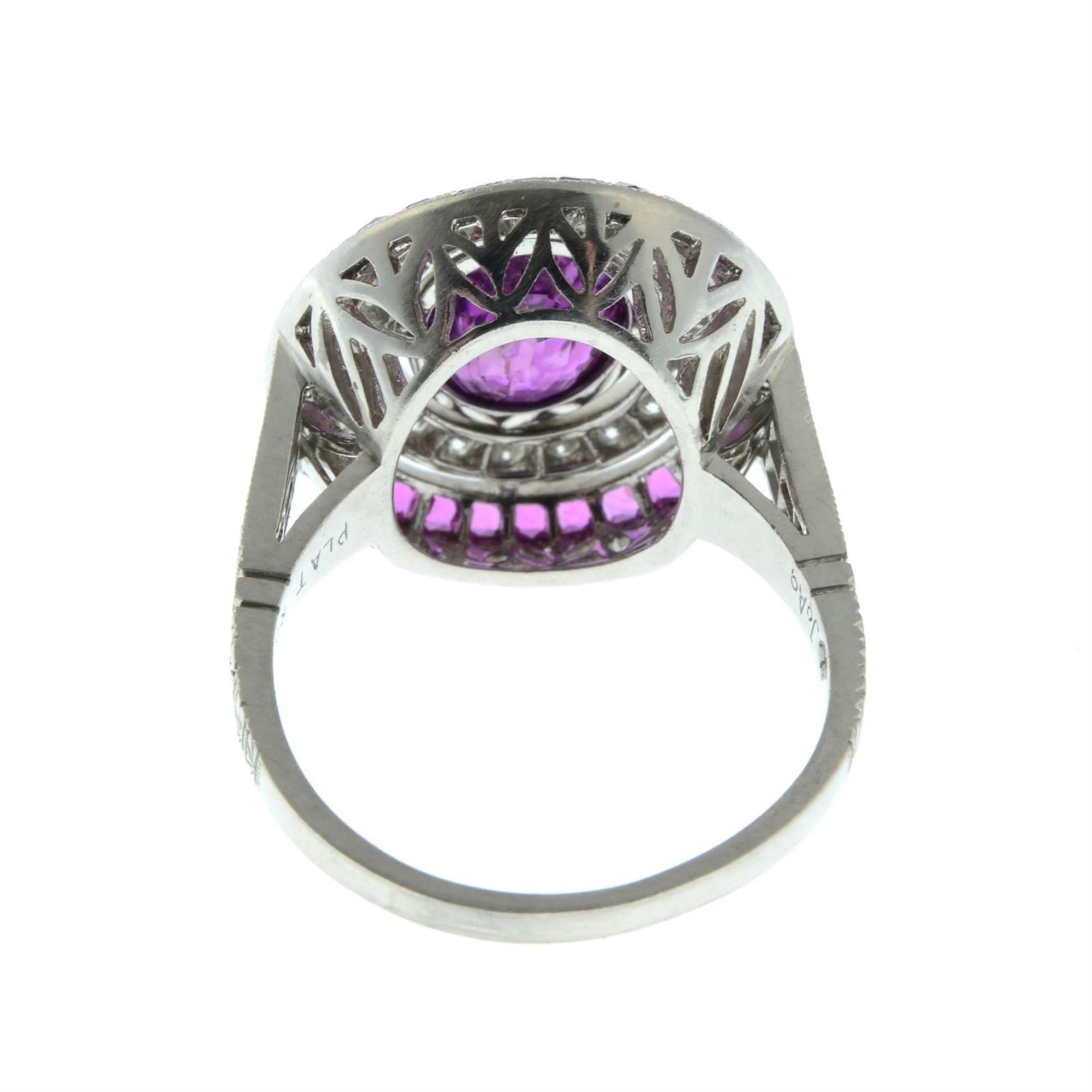 A ruby and diamond dress ring, by JoAq. - Bild 4 aus 5