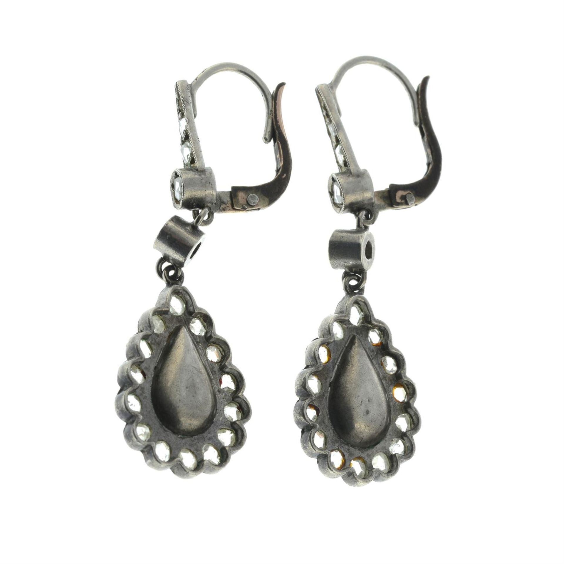 A pair of rose-cut diamond earrings. - Bild 3 aus 3