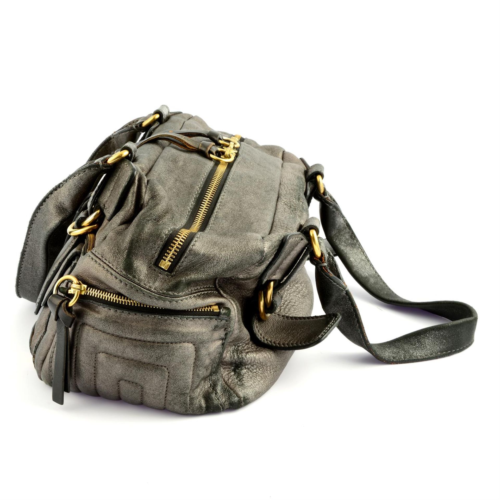 CHLOÉ- a gunmetal leather Bay handbag. - Image 3 of 5