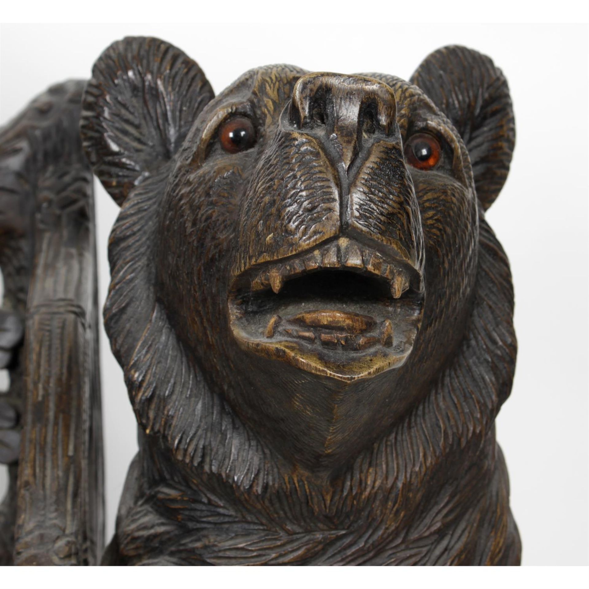 A late 19th century Black Forest bear carved wood bench. - Image 3 of 3