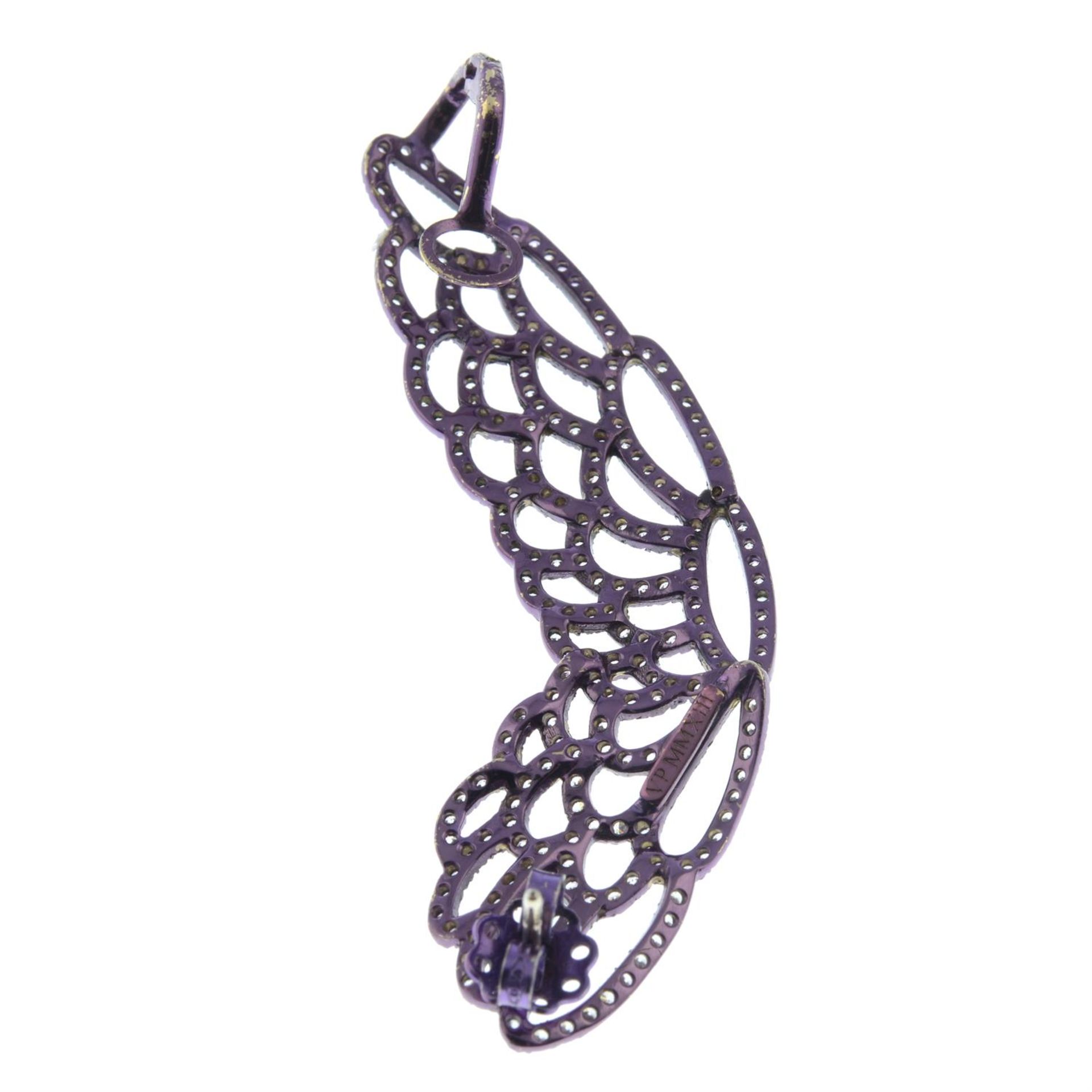 A cubic zirconia ear cuff, by Vanessa Pederzani. - Image 2 of 2