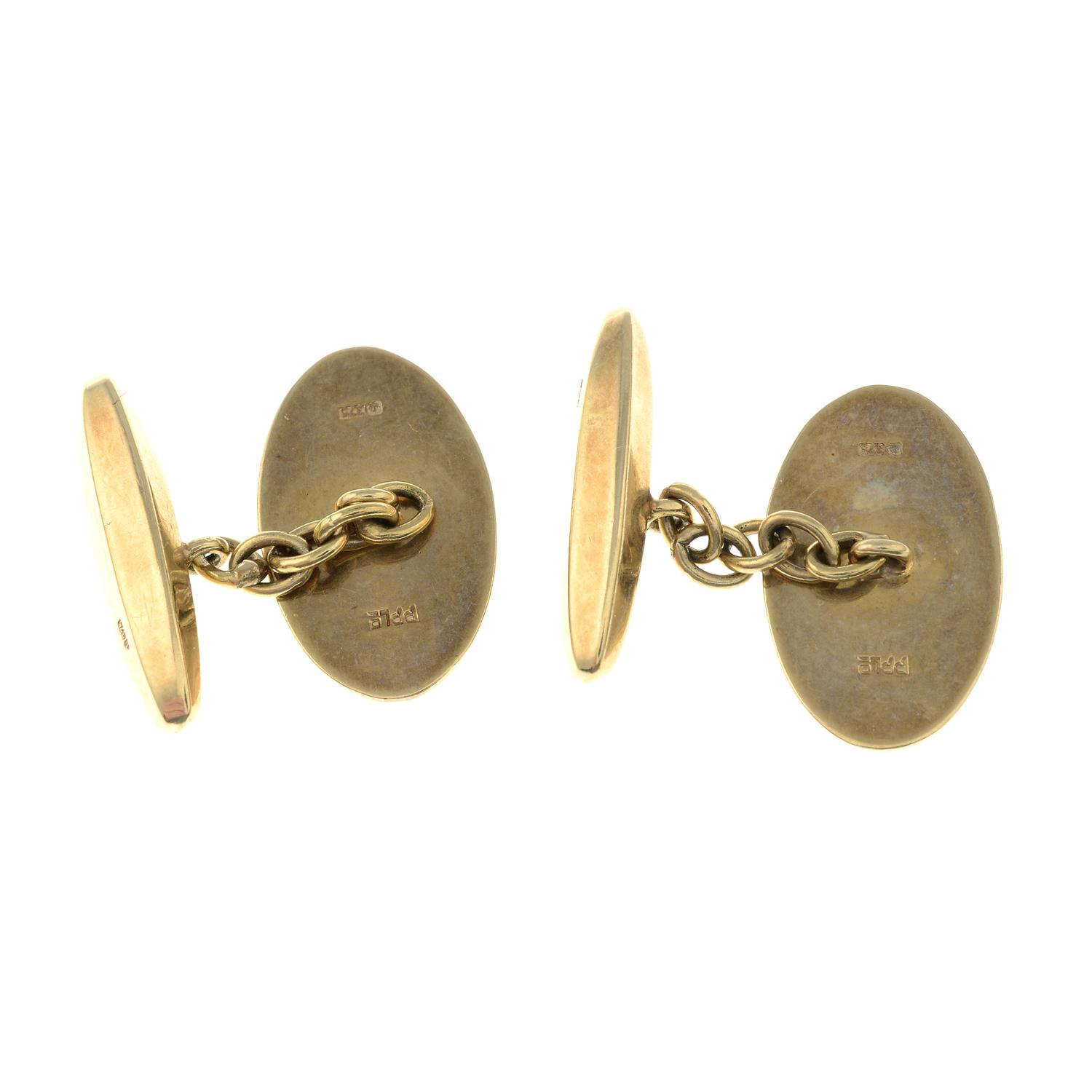 A pair of 9ct gold cufflinks. - Image 2 of 2