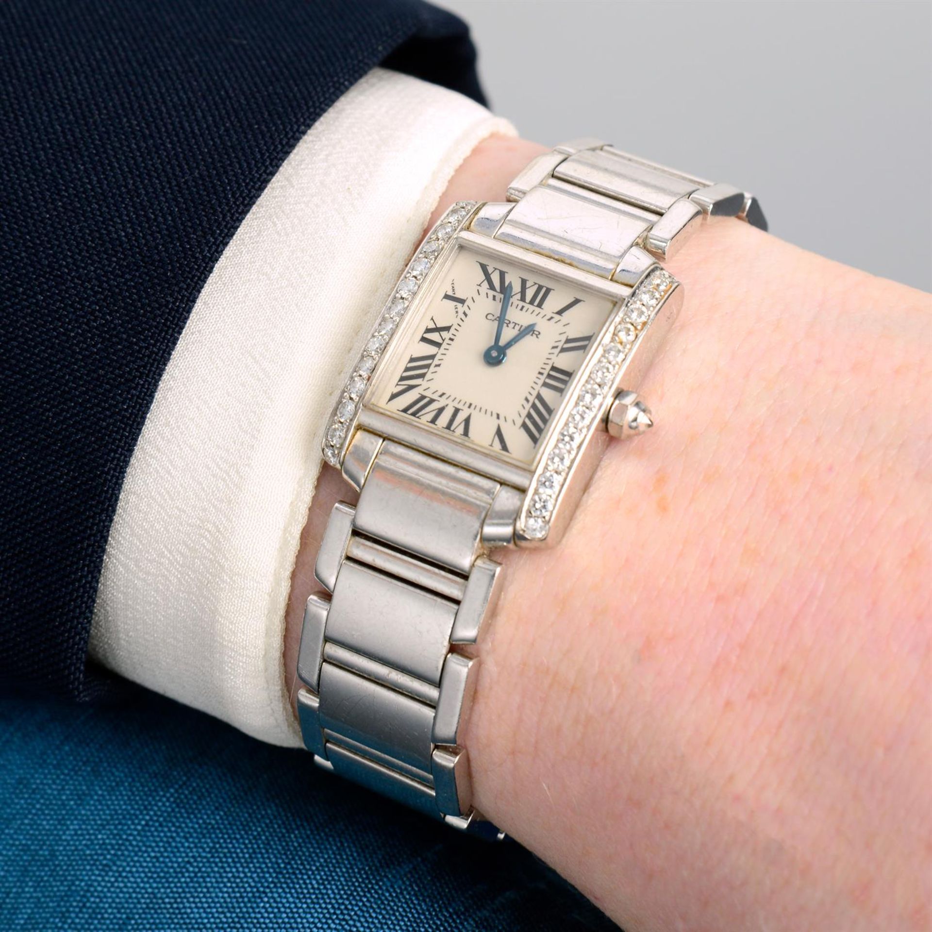 CARTIER - an 18ct white gold Tank Francaise bracelet watch, 20mm. - Image 6 of 6