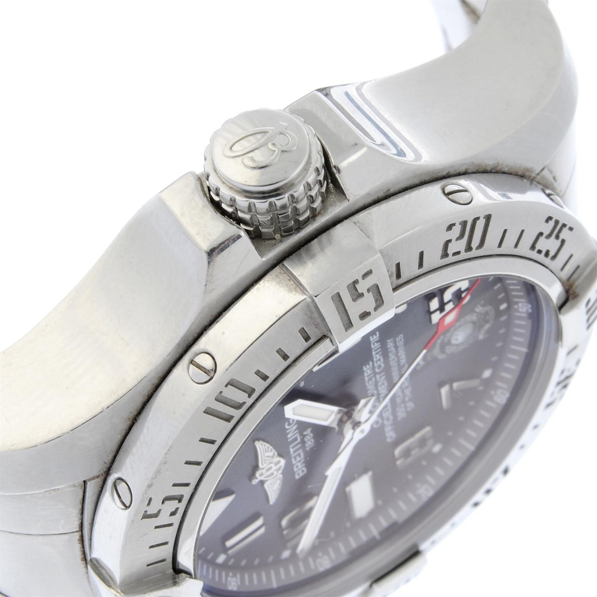 BREITLING - a limited edition stainless steel Avenger II Seawolf Royal Marines anniversary bracelet - Image 3 of 6