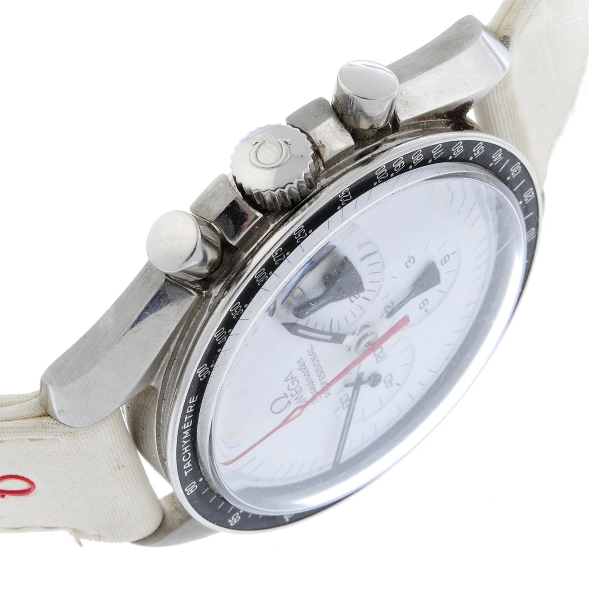 OMEGA - a stainless steel limited edition Speedmaster Alaska Project chronograph wrist watch, 42mm. - Bild 3 aus 5